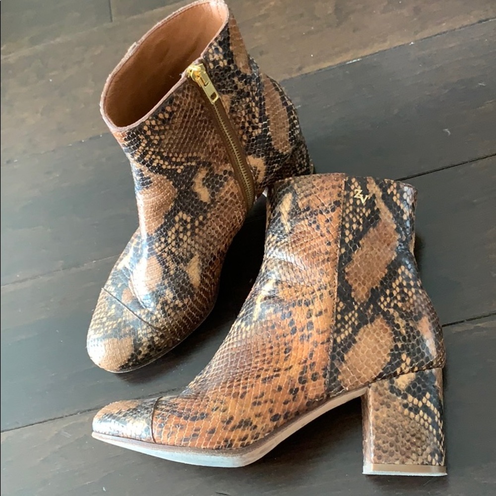 Zagdiv & Voltaire snakeskin boots